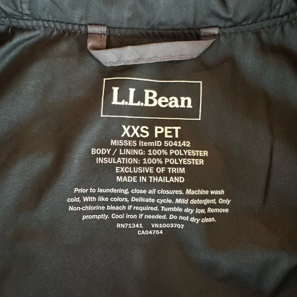L.L.Bean Black Puff Jacket Size XXS Petite - Picture 2 of 3